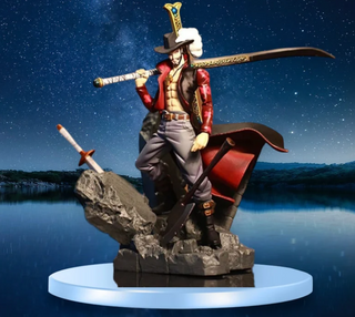 17 cm Hawkeye Mihawk Figure (One Piece)